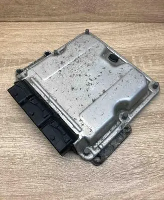 Renault Laguna II Engine control unit/module ECU 8200048297 0281010297