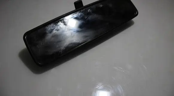 Alfa Romeo Giulietta Rear view mirror (interior)
