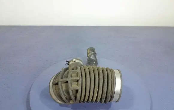 Audi A4 S4 B7 8E 8H Air intake hose/pipe