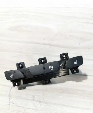 Hyundai ix35 Seat heating switch 846202Y150 C050BEZEL M15N