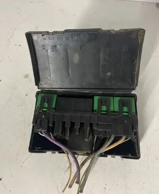 Peugeot 406 Fuse box set 9632229480