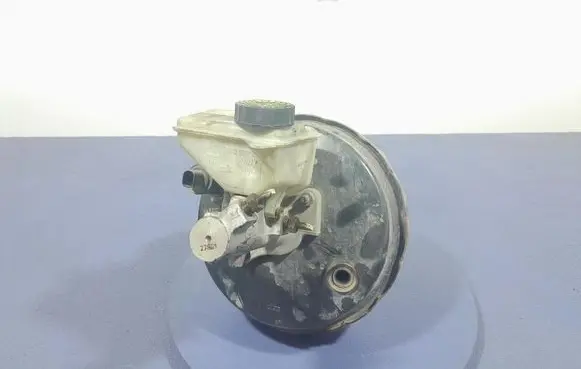 Volvo S60 Brake booster P08683259