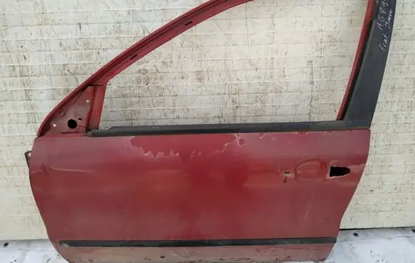 Fiat Bravo - Brava Front door raudonos