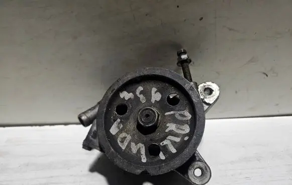 Honda Prelude Power steering pump