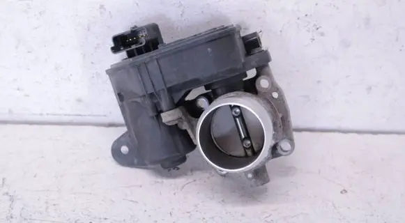 Peugeot 308 Throttle valve 9801942080 446TE4P 7911101