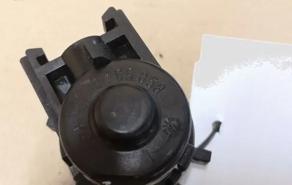 BMW 5 E60 E61 Ignition lock contact 6765858