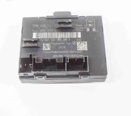 Audi A3 S3 8V Door control unit/module 5Q0959595E 5Q0959595B