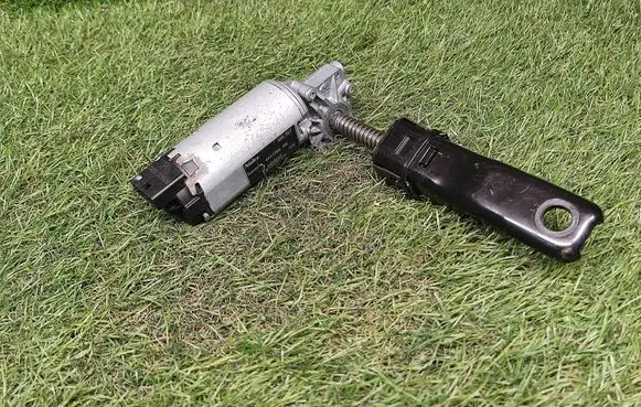 Audi Q5 SQ5 Seat adjustment motor 4417266 441726609