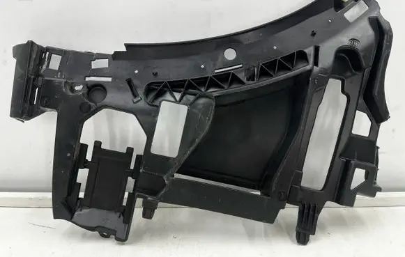 Porsche Cayenne (9Y0 9Y3) Rear bumper mounting bracket 9Y0807178J