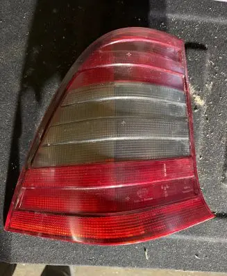 Mercedes-Benz C W202 Rear/tail lights 2028203964