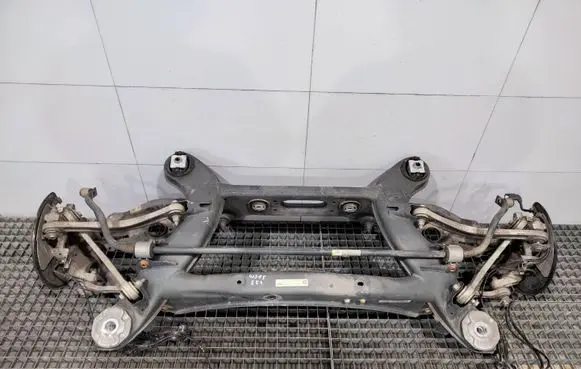 Mercedes-Benz C W205 Rear subframe 2053507635AOP0954 2053507635