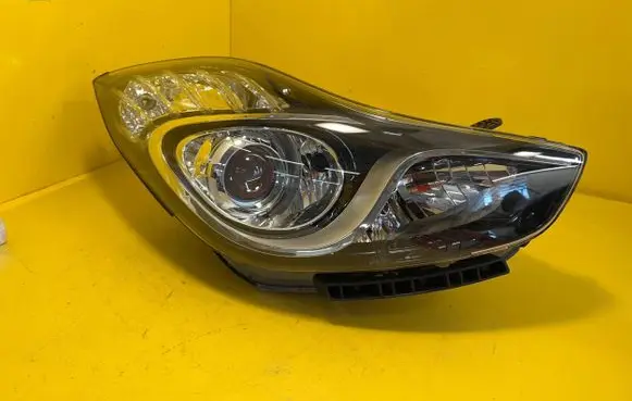 Volvo V40 Headlight/headlamp 556987-9656231