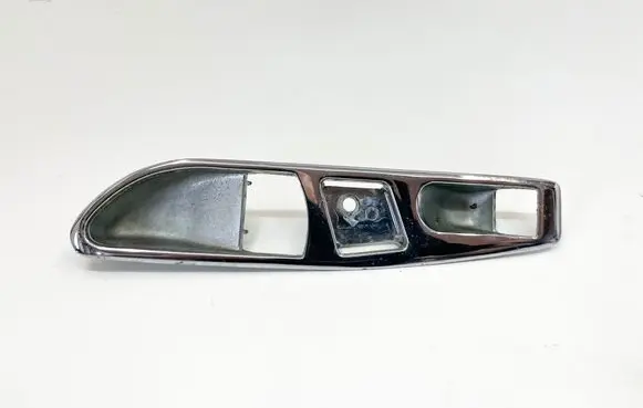 Mercedes-Benz SLC C107 Other exterior part A1077660611 1077660611