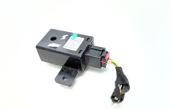 Chevrolet Captiva Alarm control unit/module 96852102