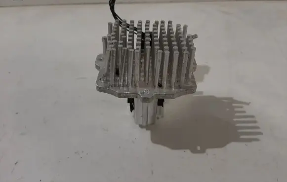 Mercedes-Benz E W212 LED ballast control module 18580900