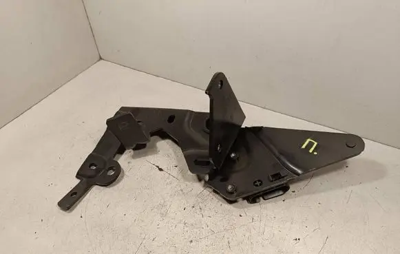 Audi A7 S7 4G Tailgate/trunk/boot hinge 4G8827858