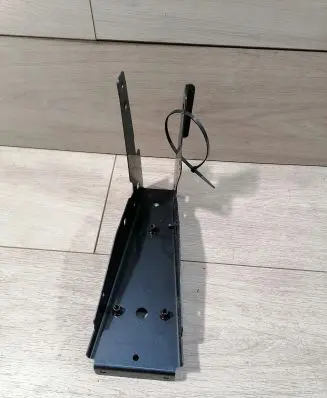 Porsche Panamera (970) Fender mounting bracket 97050435604