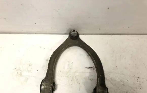 Mercedes-Benz C W205 Front lower control arm/wishbone