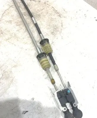 Opel Zafira B Gear shift cable linkage 55351948EX