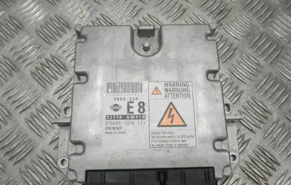 Nissan Primera Engine control unit/module 2758002208