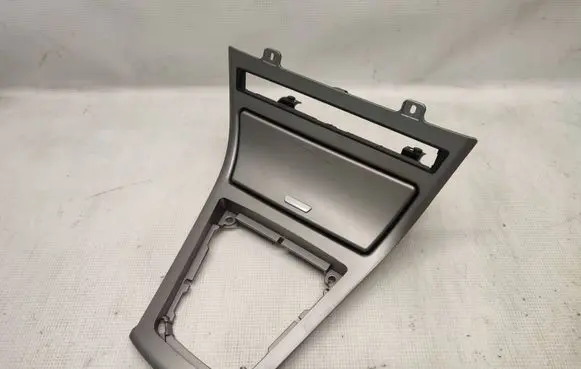 BMW X3 E83 Ashtray (front) 3411706 22167210