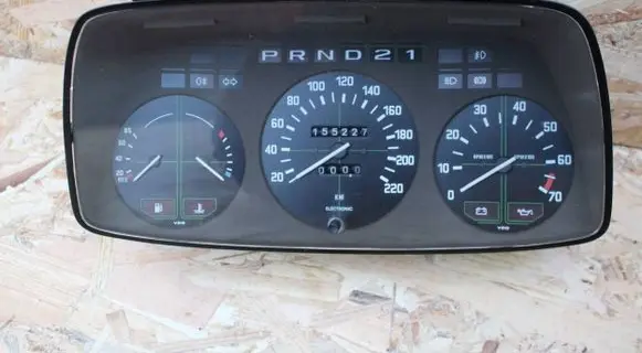 BMW 7 E23 Speedometer (instrument cluster) 1360857