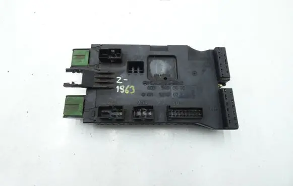 Volkswagen II LT Fuse module 0005400650 08501002