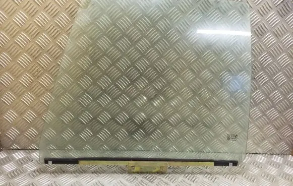 Renault 19 Rear door window glass 43R00048