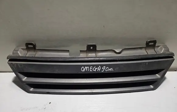 Opel Omega A Front grill 90246679