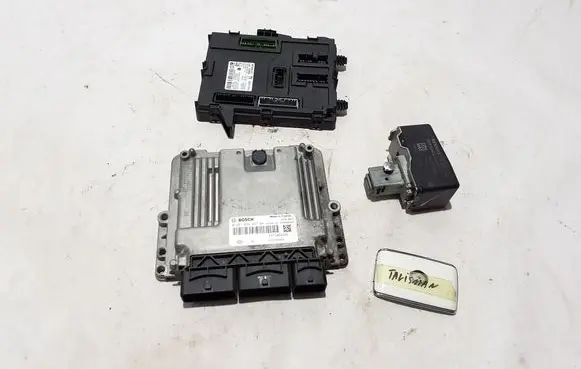 Renault Talisman Engine ECU kit and lock set 