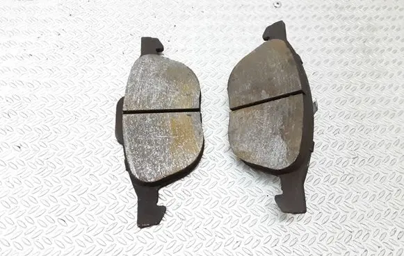 Mazda 3 I Brake pads (front) 