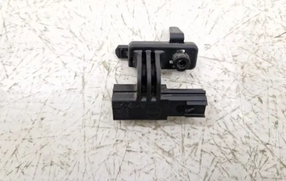 Ford Escape III Sensor DG9T14B416 DG9T14B416AC 01315A
