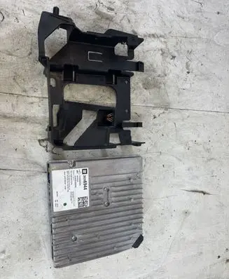 Opel Insignia B Sound amplifier 39206944 39090578