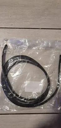 Toyota RAV 4 (XA20) Rubber seal rear door window/glass 5611750140