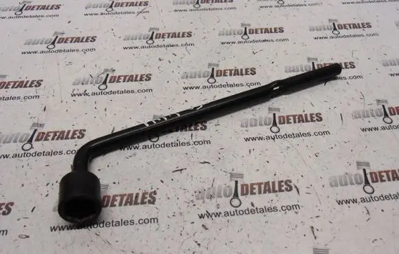 Nissan Primera Wheel nut wrench 