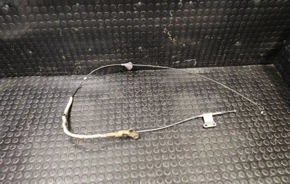 Gear shift cable linkage