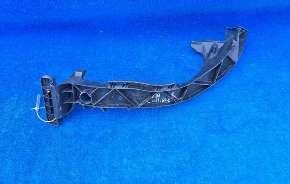 BMW 1 E81 E87 Headlight/headlamp mounting bracket 7148761
