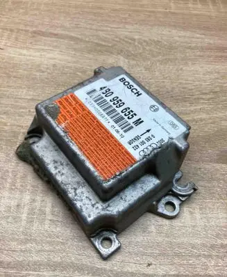 Audi A6 S6 C5 4B Airbag control unit/module 4B0959655M 0285001432