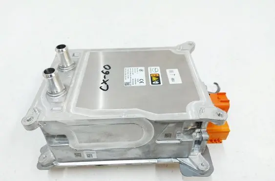 Voltage converter inverter