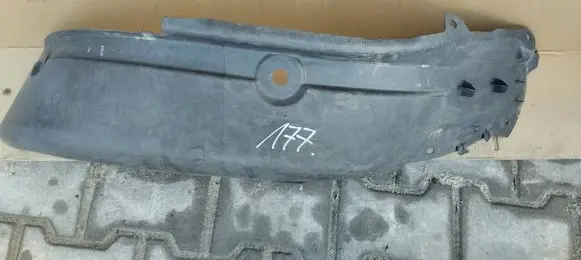 Renault Laguna III Front arch 638230005R