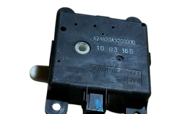 Nissan Qashqai A/C air flow flap actuator/motor A24820A3200000