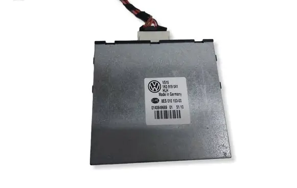 Volkswagen Golf VI Power management control unit 1K0919041 0140649689