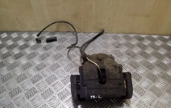BMW X3 E83 Front brake caliper