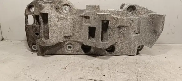 BMW 3 F30 F35 F31 Generator/alternator bracket 11168506863