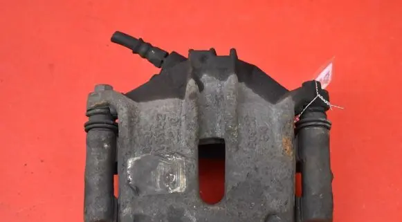 Peugeot 208 Front brake caliper