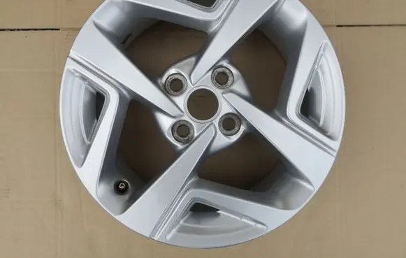 Hyundai i10 R15 alloy rim 52910K7100CS
