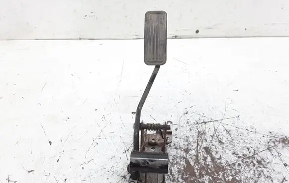 Mazda 3 I Accelerator throttle pedal