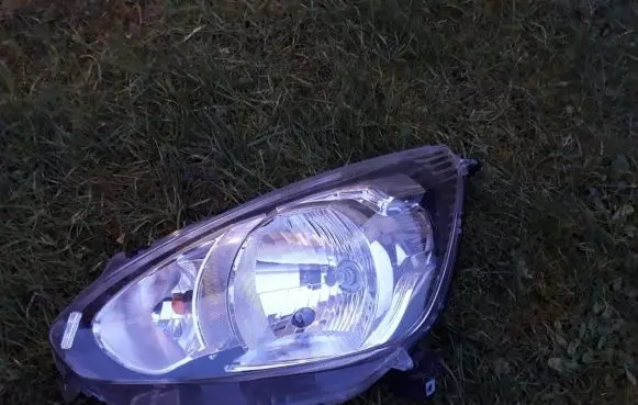 Mitsubishi Space Star Headlight/headlamp