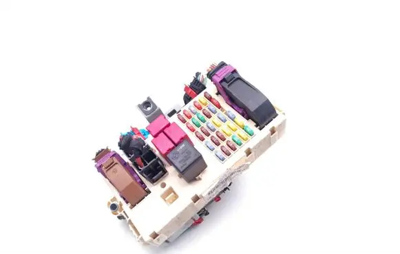Alfa Romeo Brera Fuse module 50508023