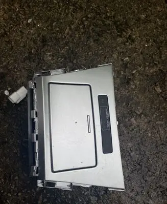 Toyota Avensis T270 Ashtray (front) 8395005050